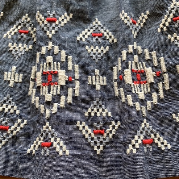 American Eagle Aztec Skirt - Picture 2 of 2
